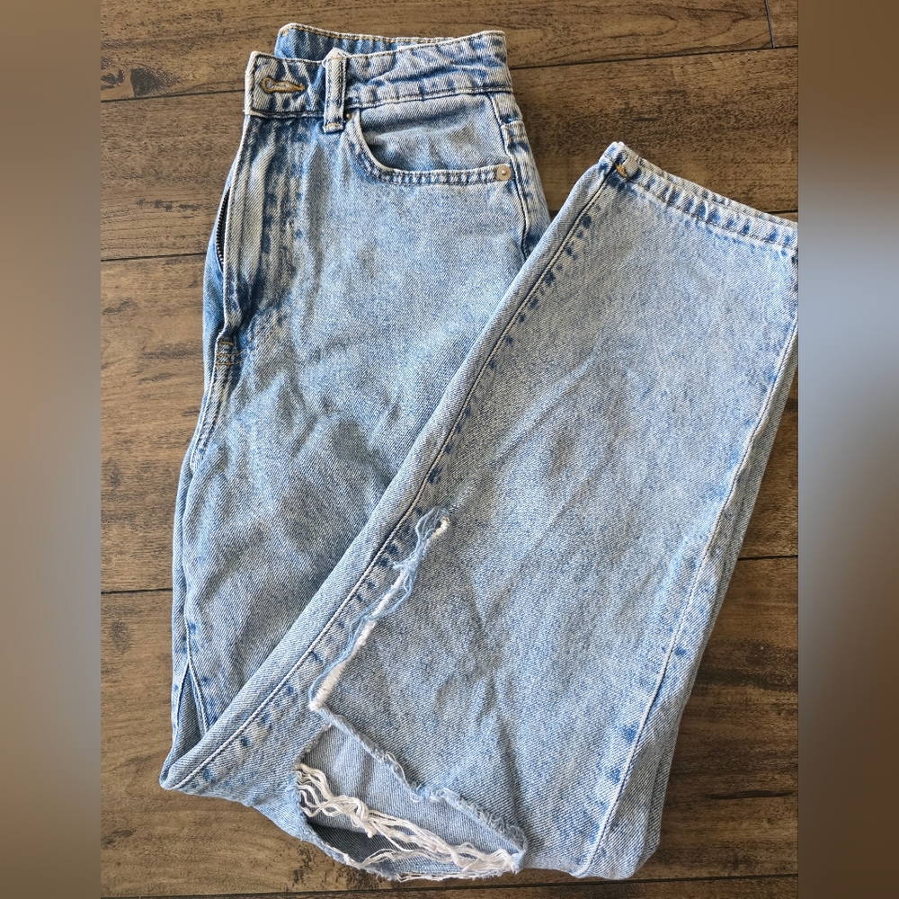 * H&M & Denim Mom Light Wash Baggy Casual Every Day Comfortable Jeans Size‎ 2
